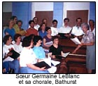 Soeur Germaine LeBlanc et sa chorale à Bathurst