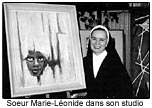 Soeur Marie-Léonide dans son studio