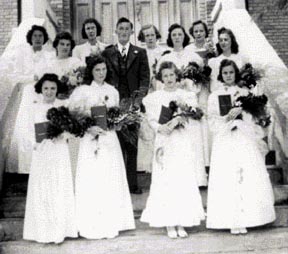 Diplômés de l'École de Grand-Sault en 1940.