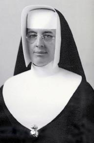  	Mère M.-Juliette, directrice des collégiennes de 1948 à 1954 et supérieure au Collège Notre-Dame d'Acadie de 1954 à 1966.