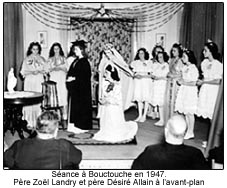 Scéance à Bouctouche en 1947. Père Zoël Landry et Père Désiré Allain à l'avant plan.